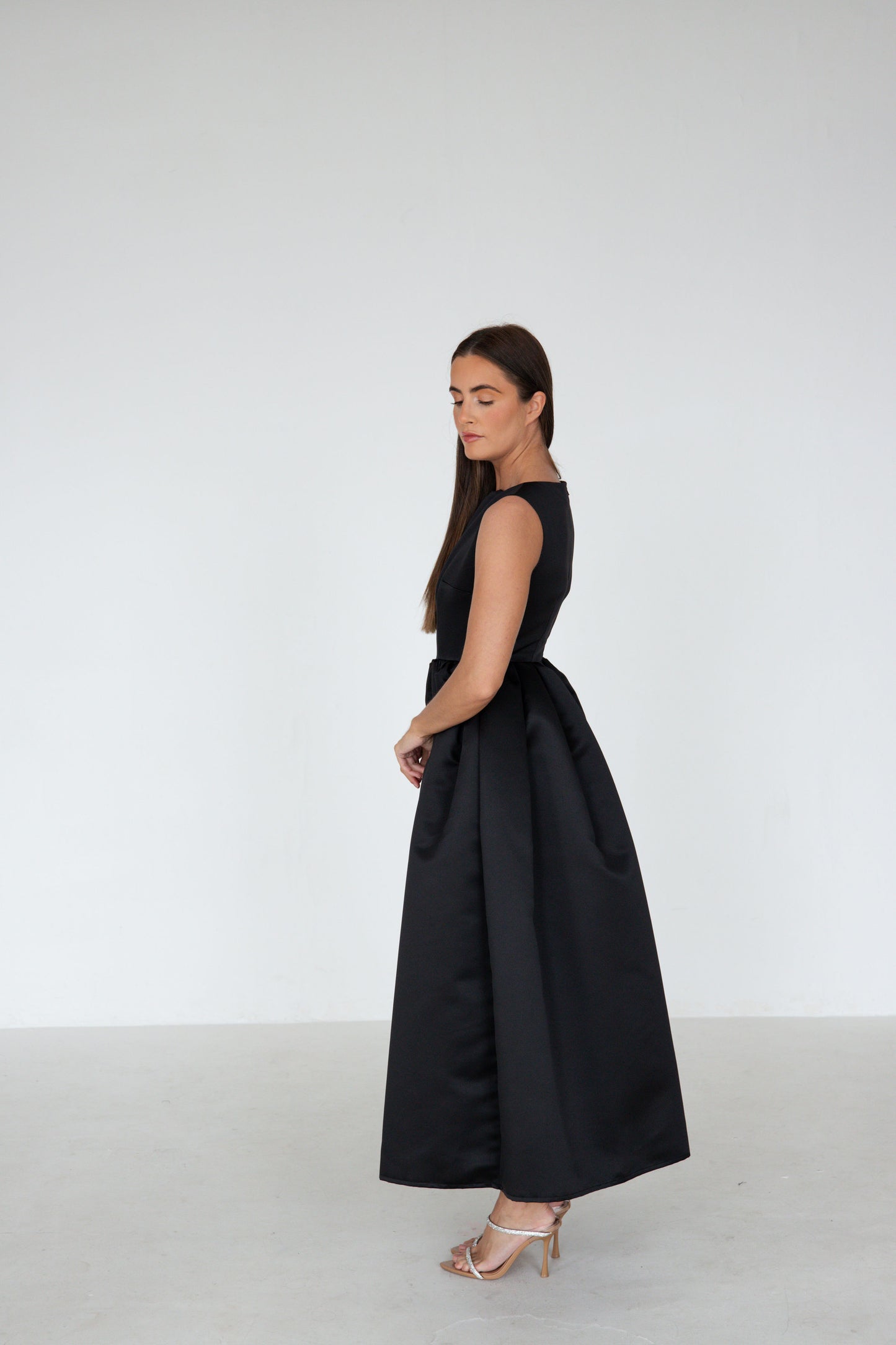Foxglove Dress in Black 🐰