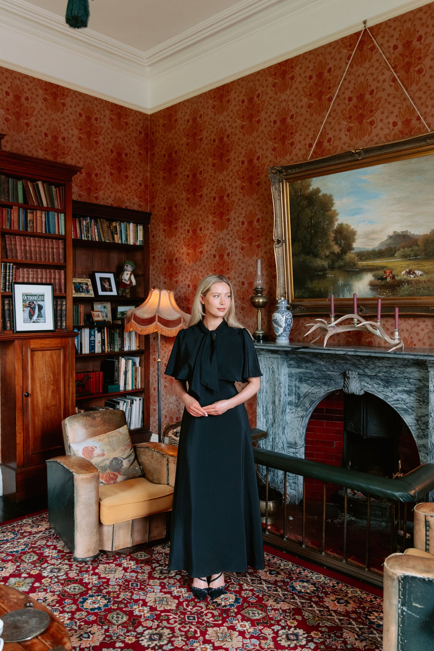 Ann Dress in Black
