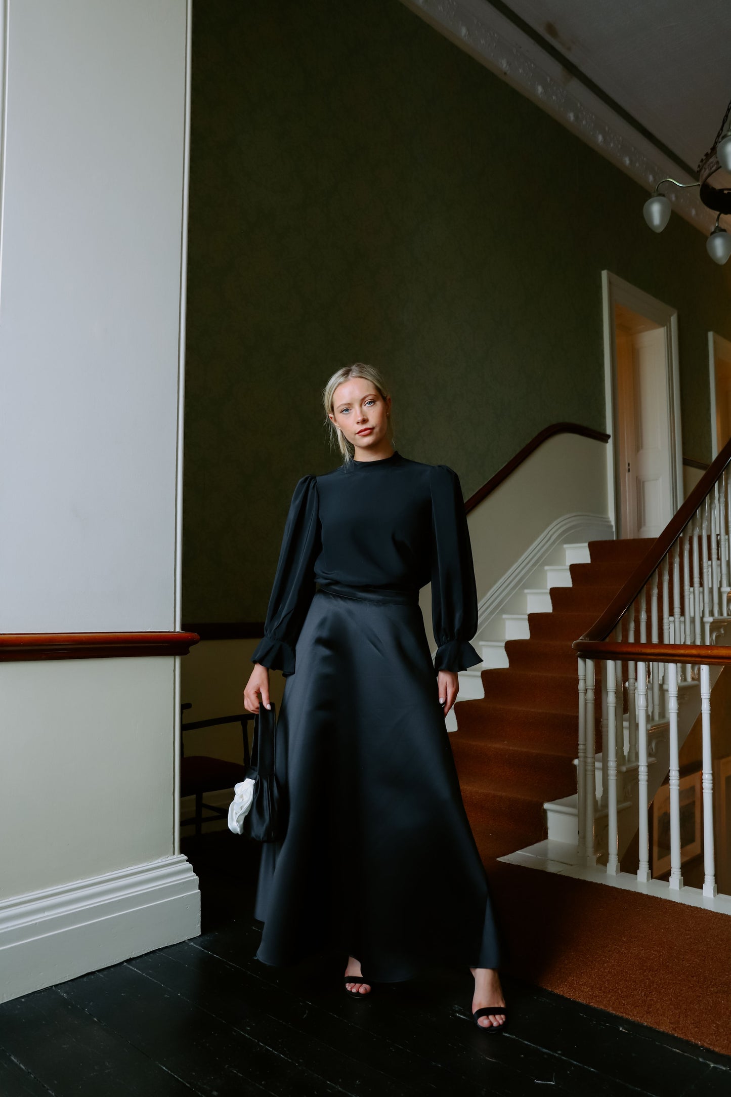 Ann Blouse in Black