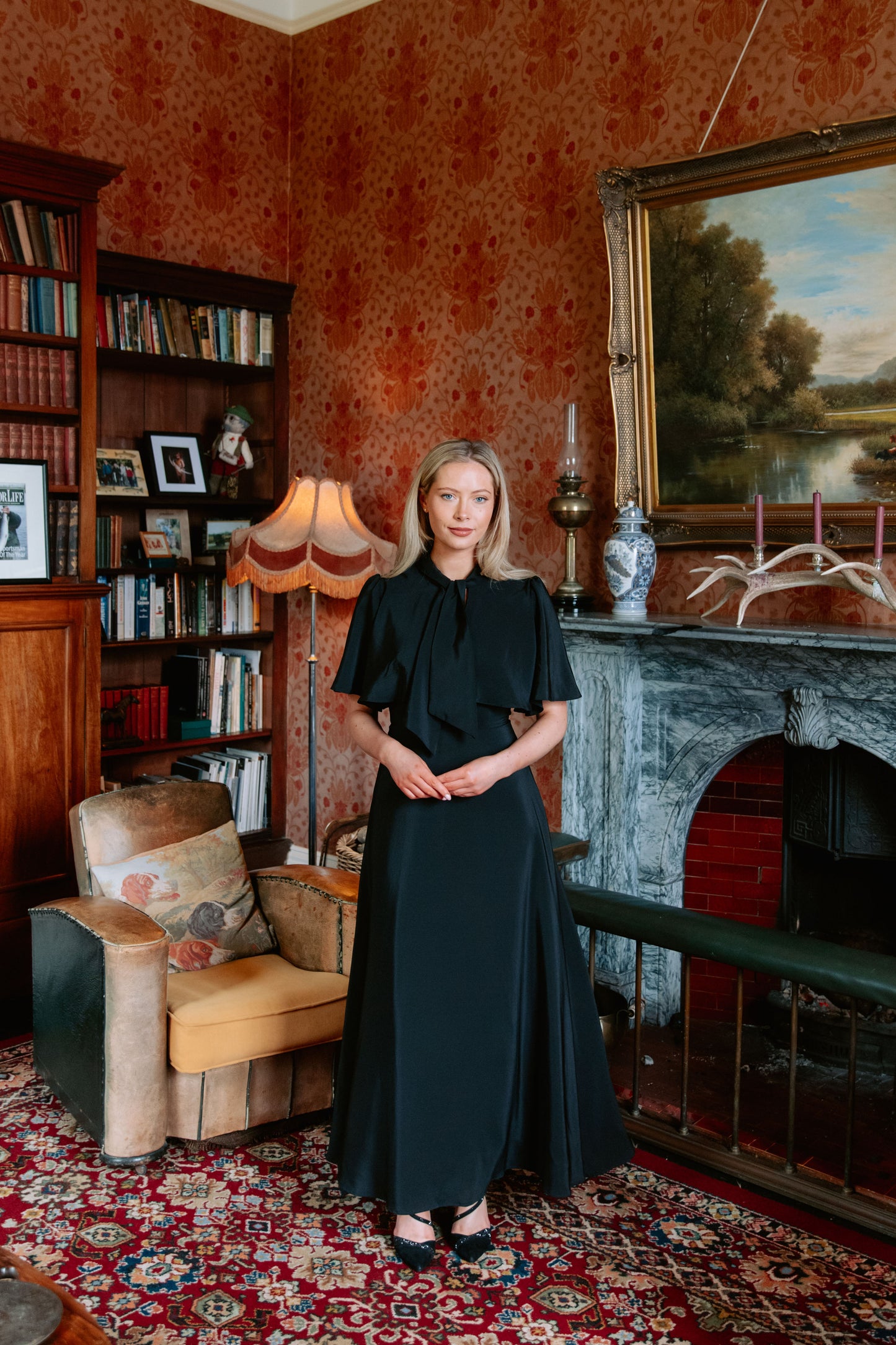 Ann Dress in Black